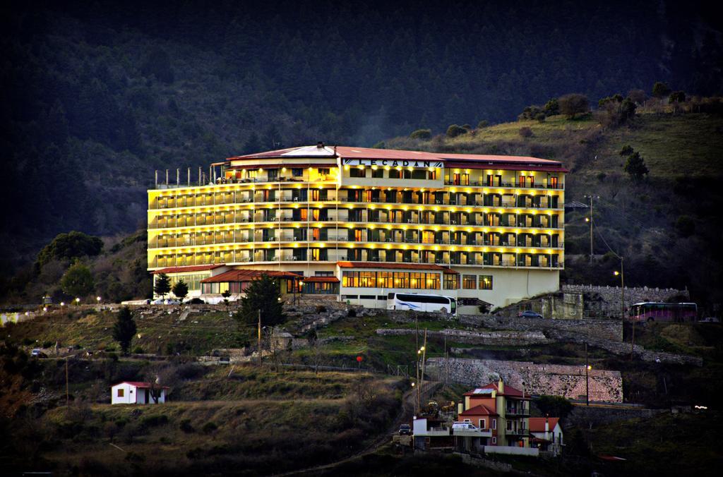 Hotel Lecadin Karpenisi Exterior photo